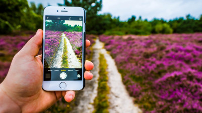 Taking pictures with iPhone