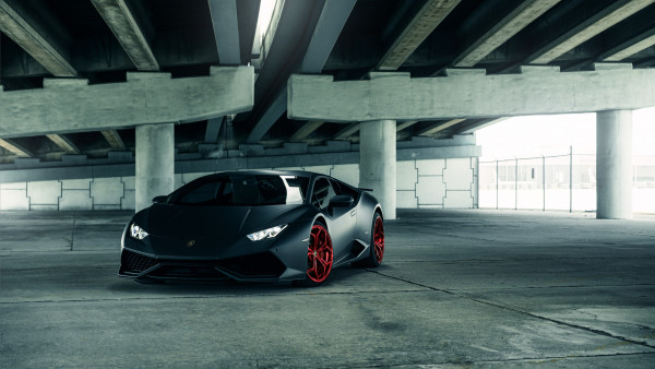 Hot Lamborghini Huracan
