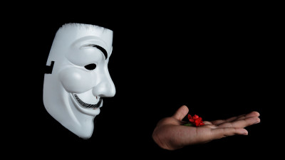 Anonymous mask