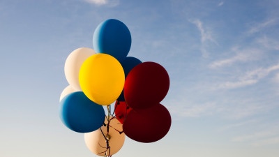 Colored balloons