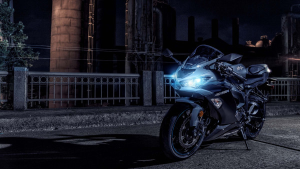 Kawasaki Ninja ZX 6R