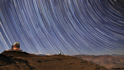 Bright star trails