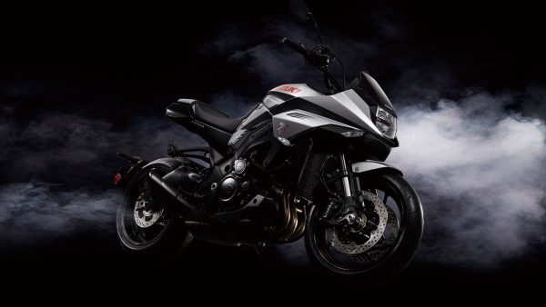 Suzuki GSX S1000S Katana
