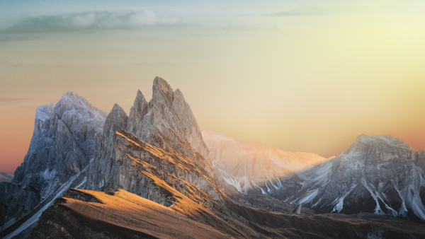 Keep calm and admire the mountain view