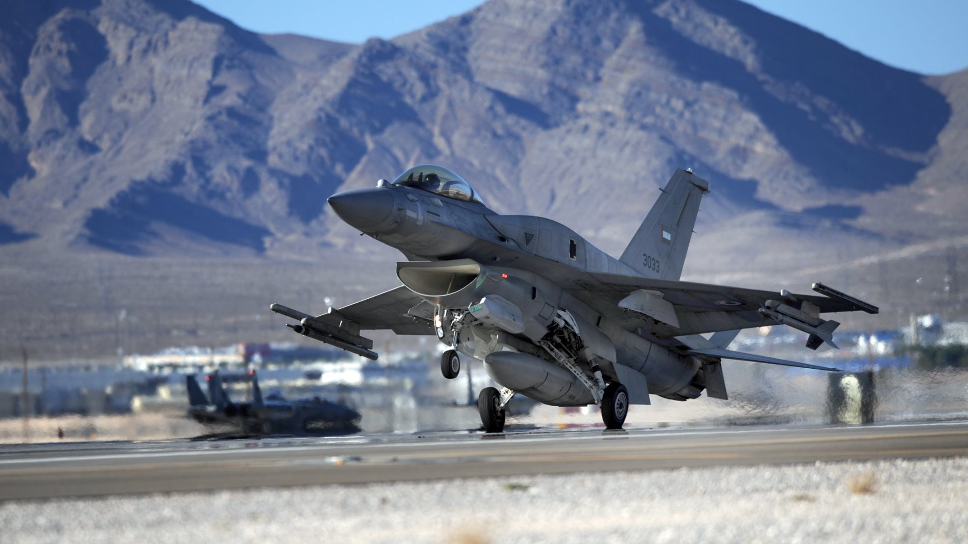 F 16 takeoff wallpaper 1600x900